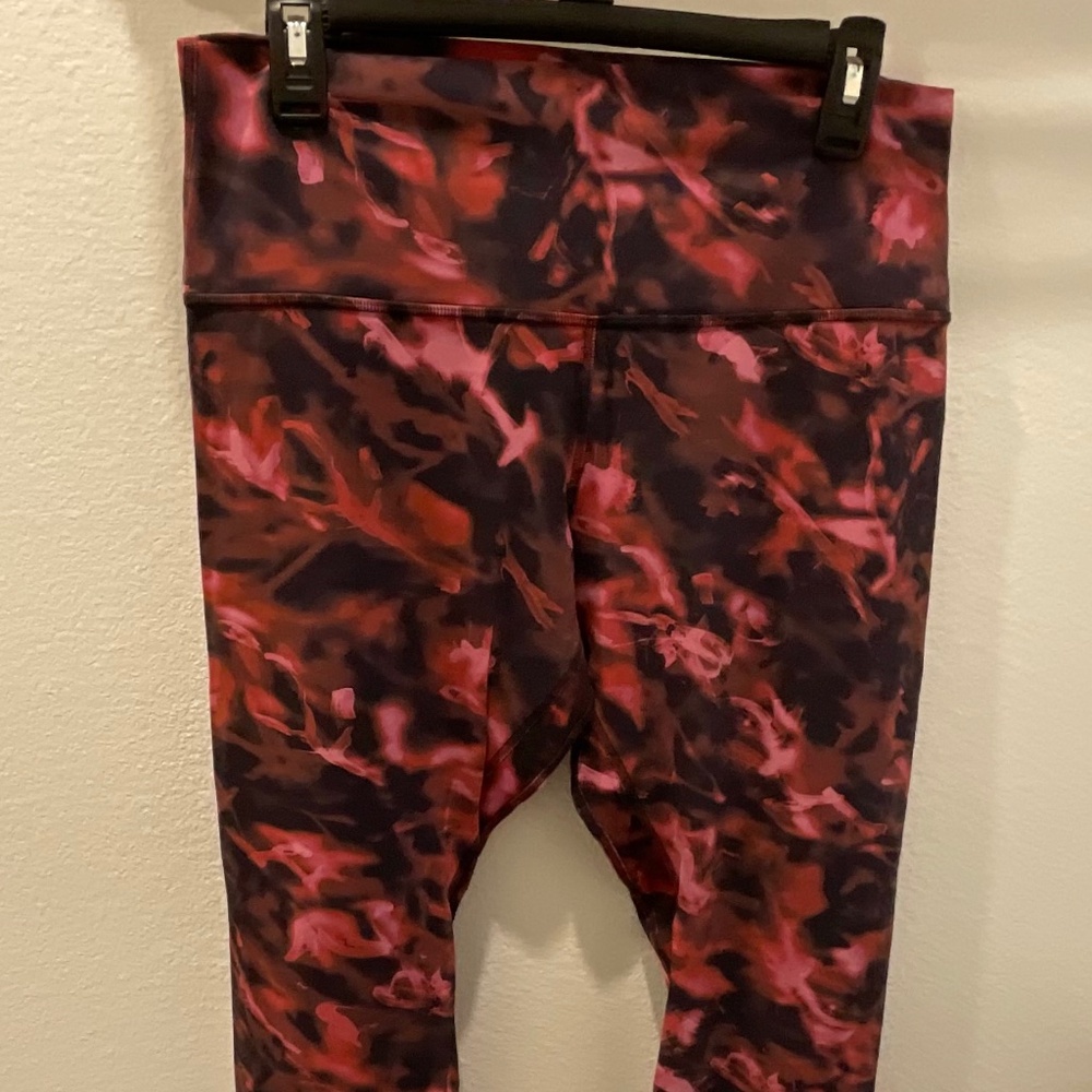 Lululemon athletic leggings